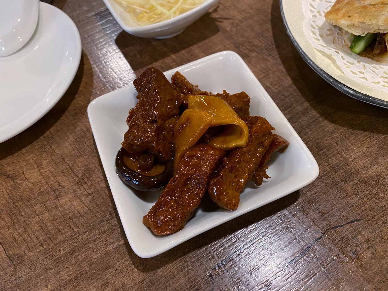 濟南鮮湯包 烤麩