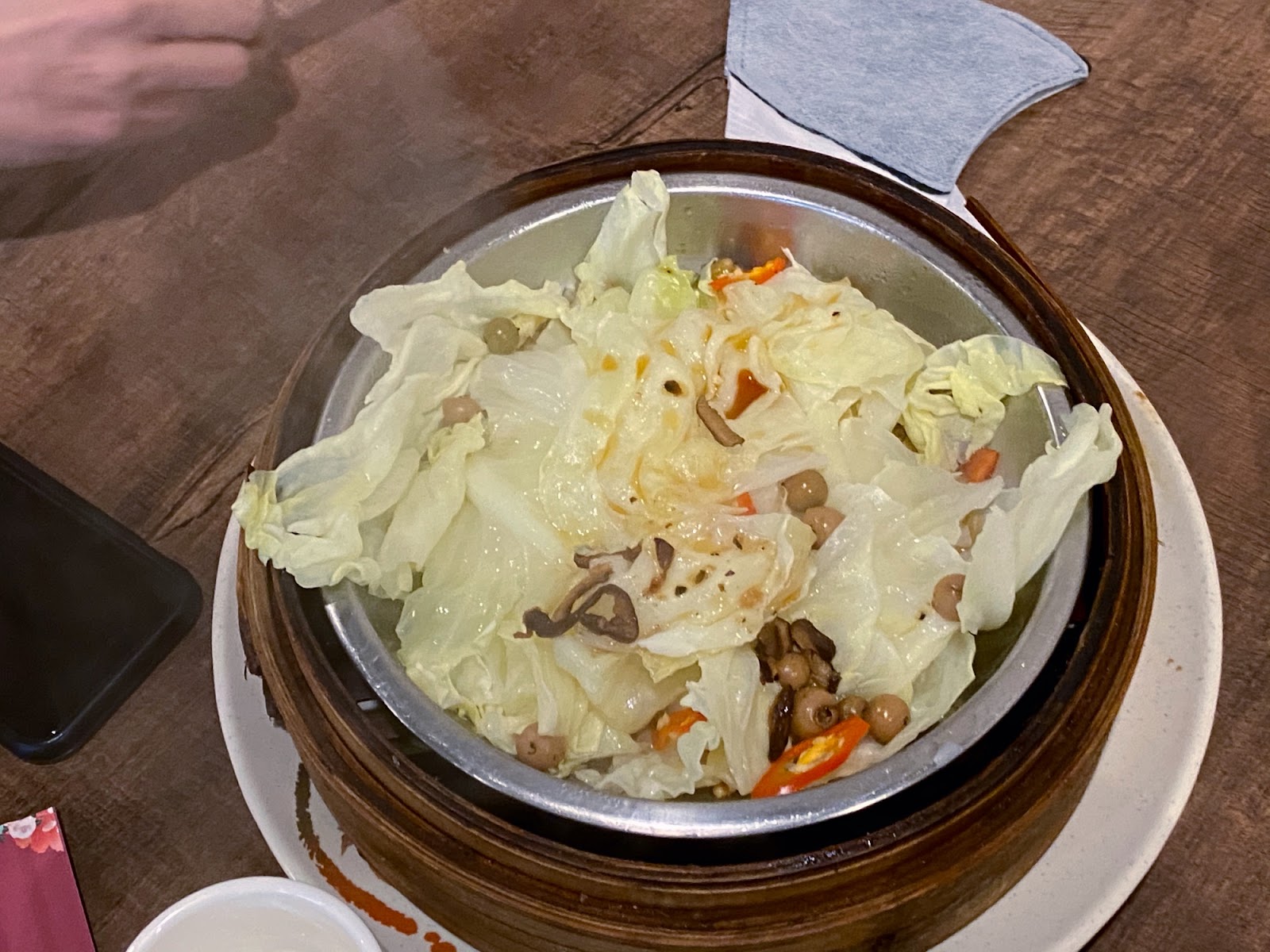 濟南鮮湯包 破布子蒸高麗菜
