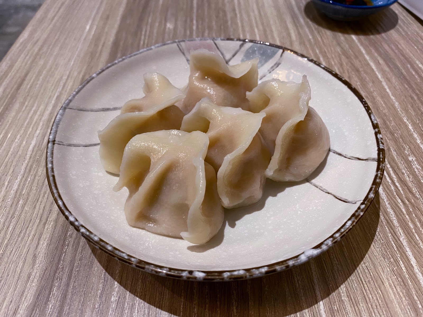 餃子樂 信義店 嚴選三鮮餃子