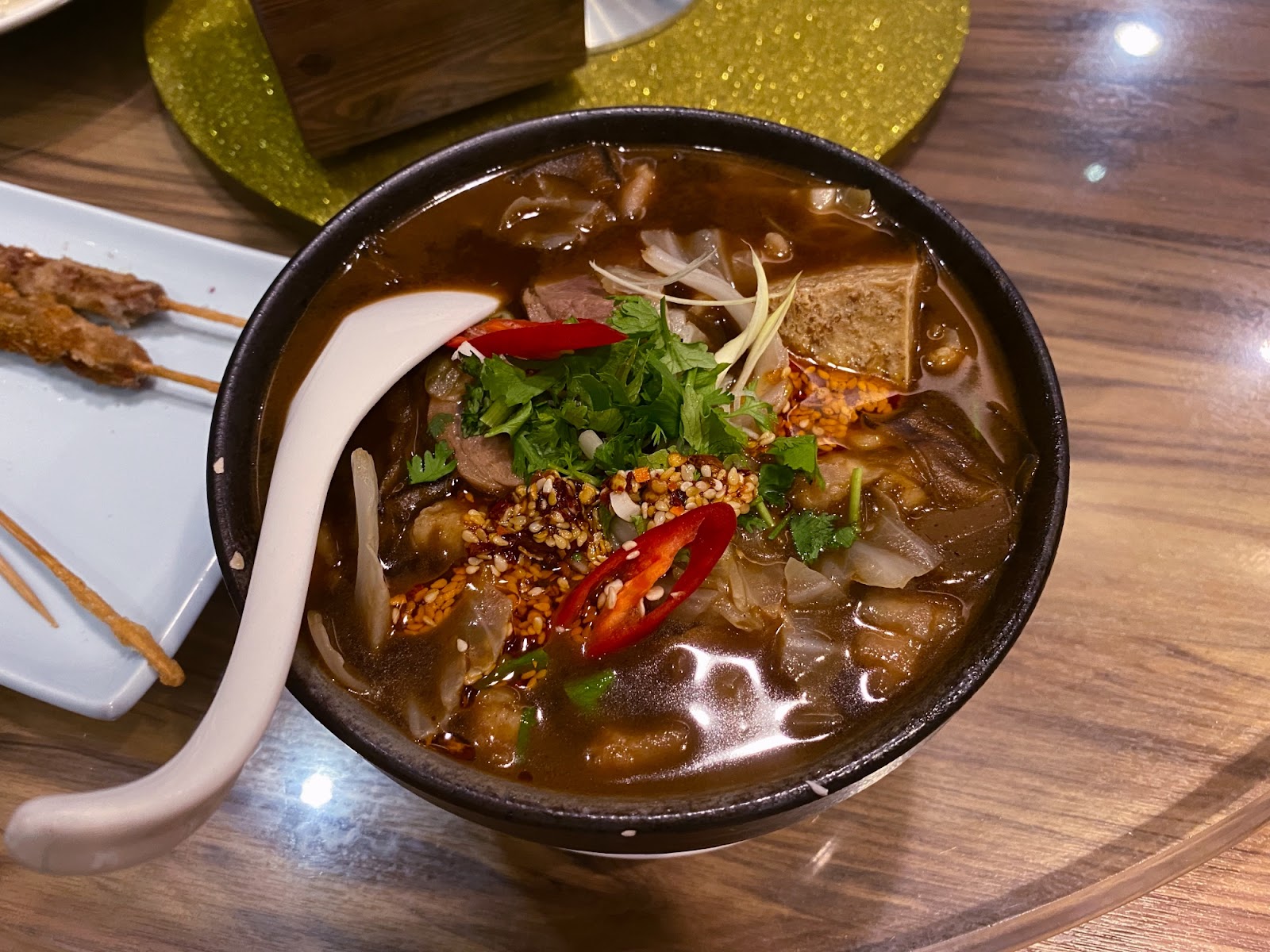 饃膳坊 陝西風味料理 鮮膳牛紅湯