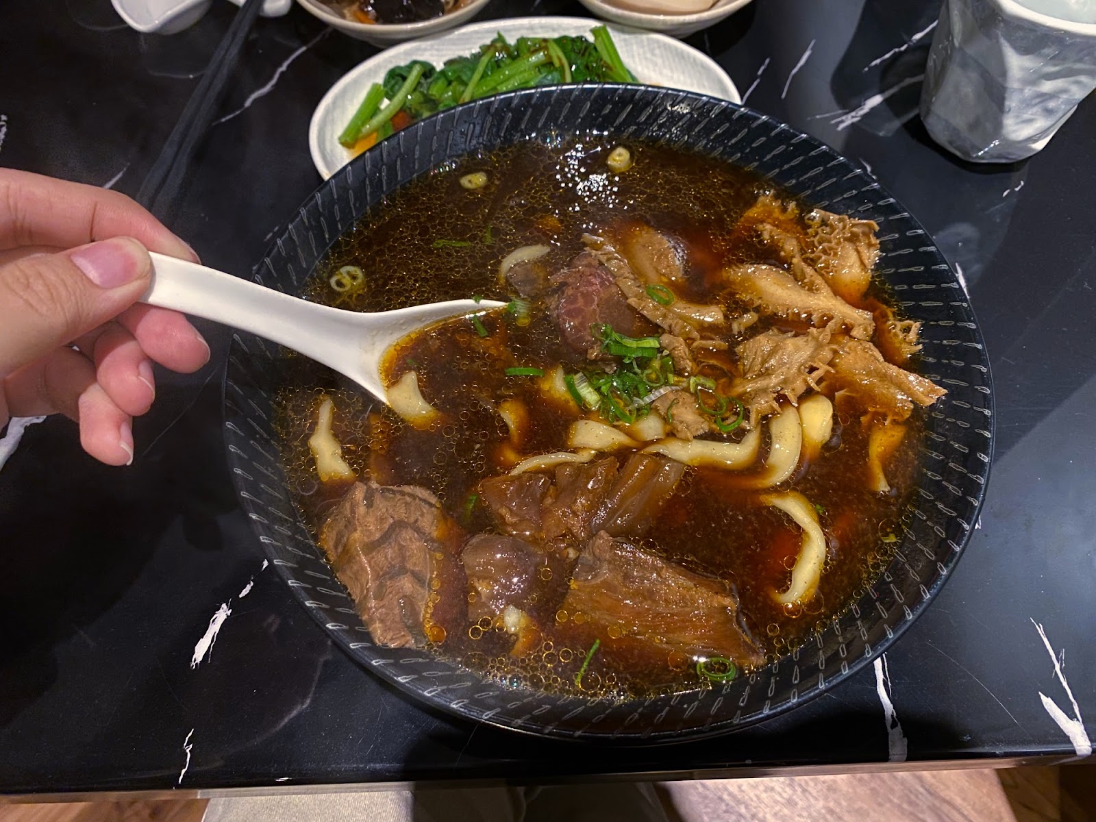 安東牛肉麵吧 三寶紅燒牛肉麵