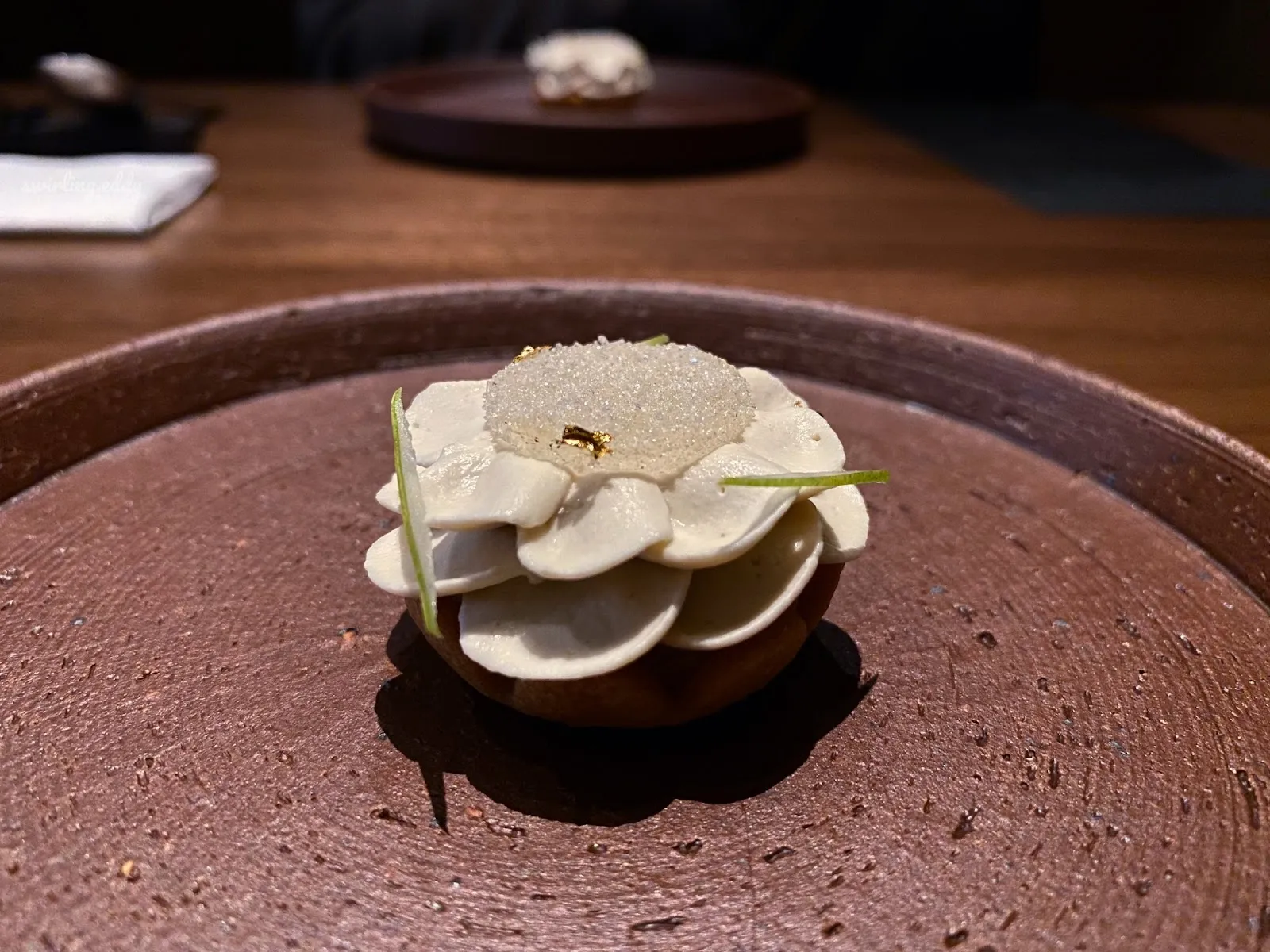 HUGH 玫瑰綠茶奶霜/蜜棗莎莎/香草白酒軟糖/糖漬檸檬皮
