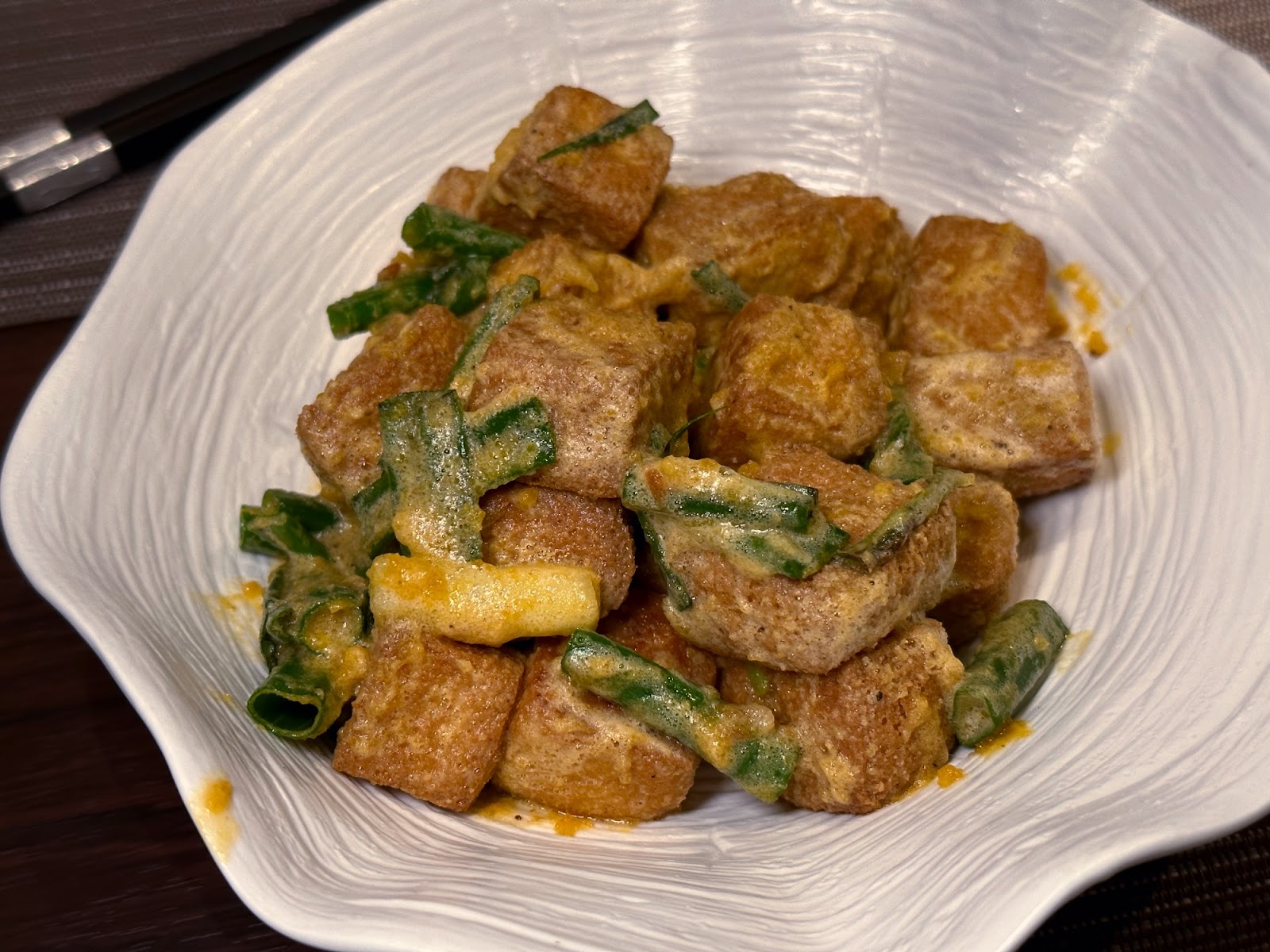 閑閑餐酒館 金沙豆腐
