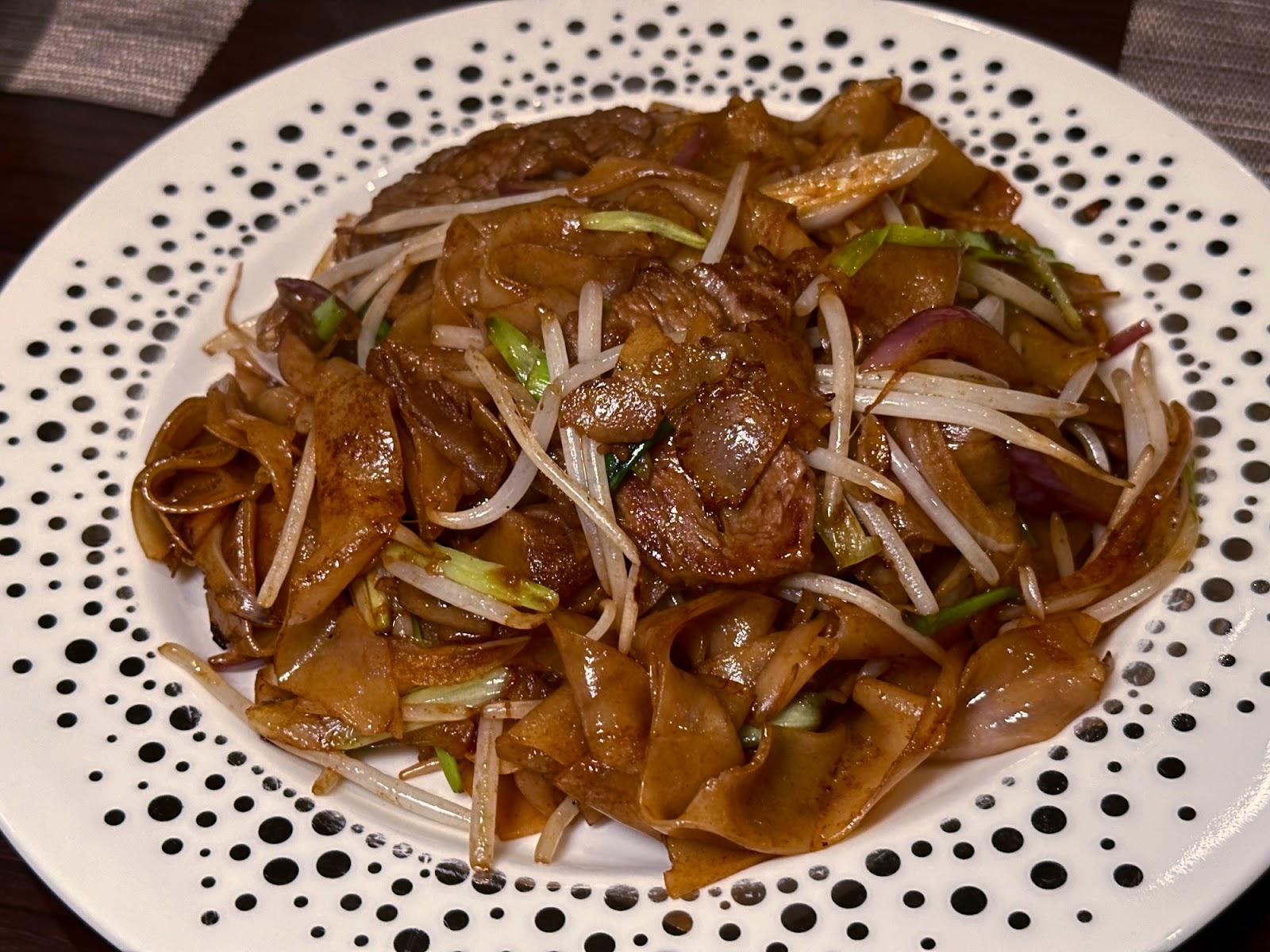 閑閑餐酒館 乾炒牛河